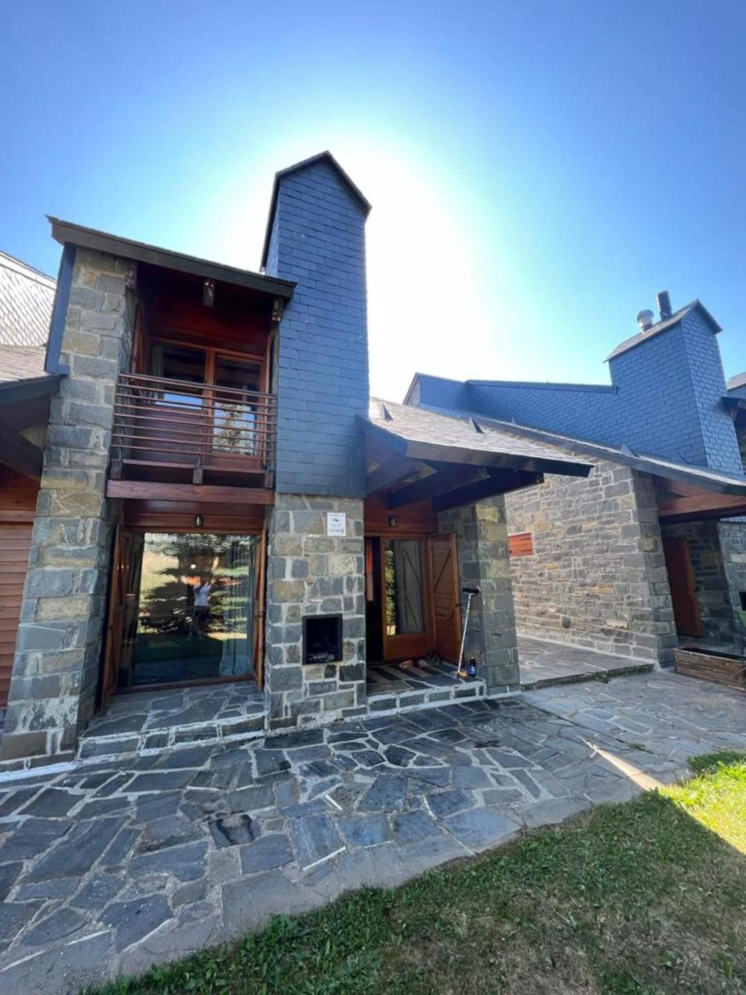 Chalet Los Ibones - Lodge פורמיגל מראה חיצוני תמונה